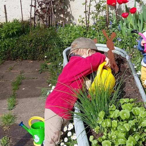 eifrige Gärtnerlein (Foto: Spatz & Bengel)